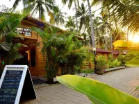 Majestic Beach Comforts Hotels in Varca