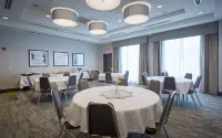 Hilton Garden Inn Corning Downtown Hotels in Corning