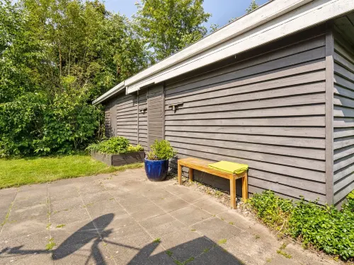 "Rudi" - 450m from the Sea