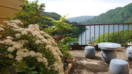 Sarugakyo Onsen Ryokan Higuchi