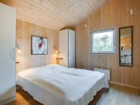 "Elsemarie" - 1.4km to the Fjord