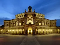 Premier Inn Dresden City Zentrum Hotels near Porcelain Collection