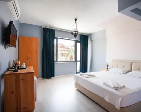 Zephyros City Otel Hotels in Datça