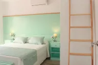 يوكاس هومز مينوركا Hotels near Es Bot - Algaiarens