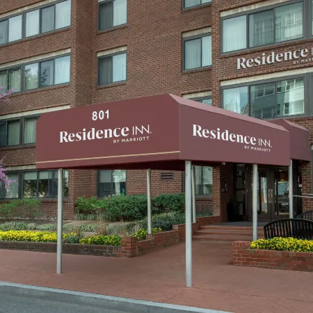 Residence Inn Washington, DC/Foggy Bottom Отели рядом с достопримечательностью «Фогги-Боттом»