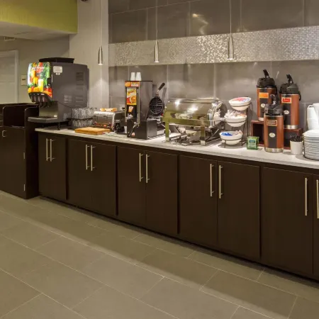 La Quinta Inn & Suites by Wyndham Lebanon