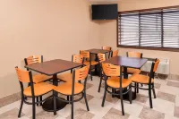 Americas Best Value Inn Clear Lake - Breakfast