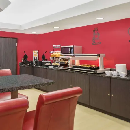 Ramada by Wyndham Miami Springs/Miami International Airport