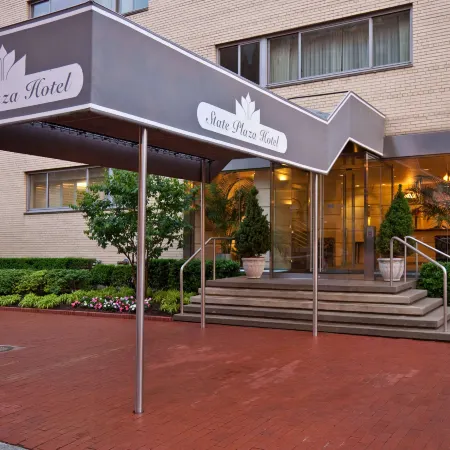 State Plaza Hotel