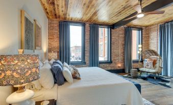 Luxurious Downtown Murphy Vacation Rental Loft!