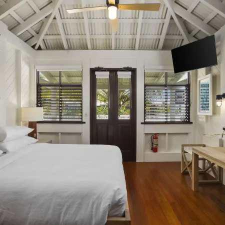 Mahogany Bay Resort & Beach Club, Curio Collection by Hilton