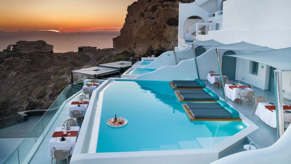 Maregio Suites