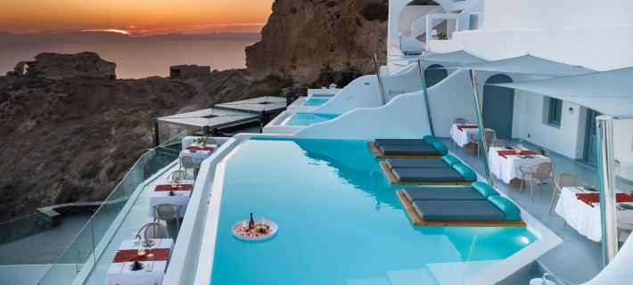Maregio Suites Hotels in Thira