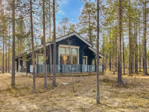 Hirsikoto Hotels near Kakslauttanen