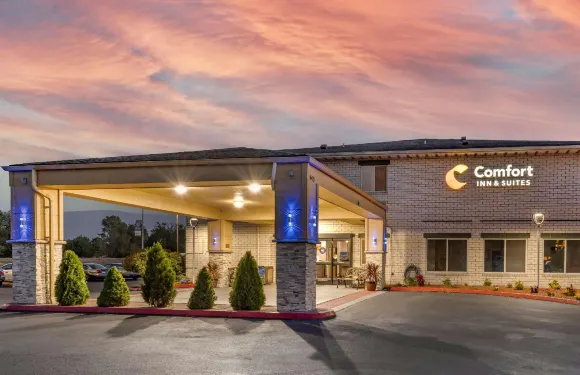 凱爾索舒適套房酒店-朗維尤