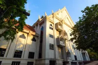 Bangkok Travel Suites Hotel