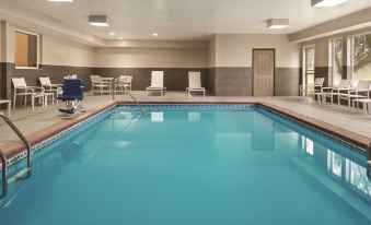 Country Inn & Suites by Radisson, Indianapolis South, IN