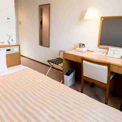 Hashimoto Park Hotel Rooms