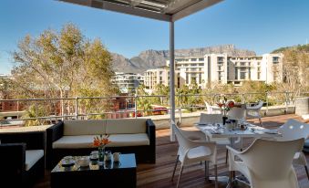 Protea Hotel Cape Town Waterfront Breakwater Lodge