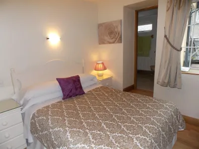 Ashleigh House Bed & Breakfast Hotels in 
