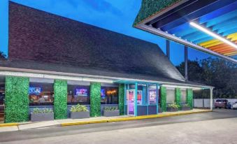 4. Bposhtel..