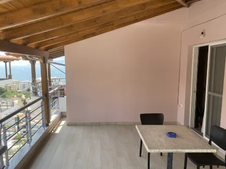 Blue Breeze Side View Apartment Отели рядом с достопримечательностью «Mango Beach»