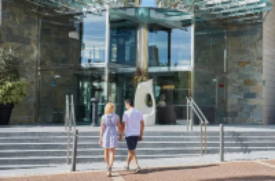 ซันดอสโมนาโคโรงแรม - ผู้ใหญ่เท่านั้น