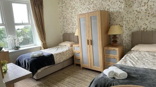 The Pavilion Guest House - homestay