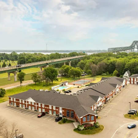 Les Suites de Laviolette Ascend Hotel Collection