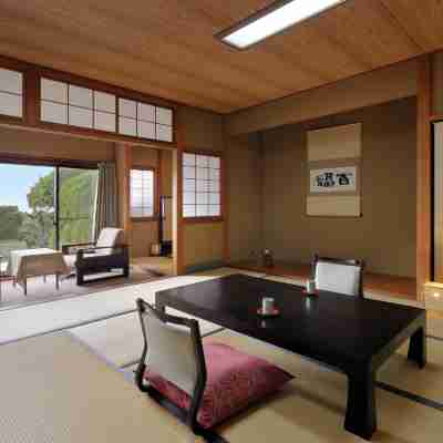 季粋の宿 紋屋 Rooms