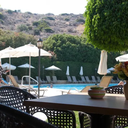 Kotzias Beach Apartments