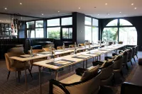 Columbus Hotel Monte-Carlo, Curio Collection by Hilton - parking