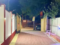 Roseline Inn