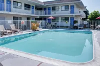 Motel 6 Springfield or  Eugene North