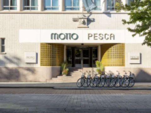 Motto by Hilton Rotterdam Blaak Hotels near Kijk-Kubus Museum-house