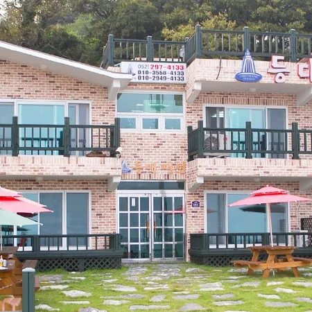 Ulsan Lighthouse Pension