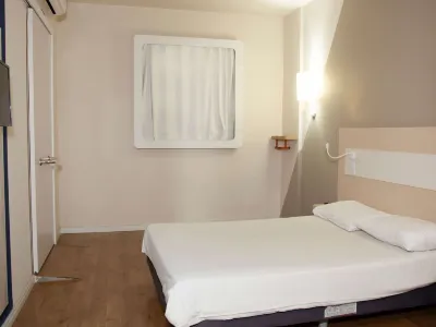Ibis Budget Manhuacu Hotel a Manhumirim