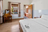 Nhat Huy Bungalow Phu Quoc Hotels in TP. Cao Lanh