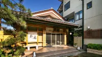 Shizuka Hanaogi