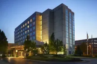 Chicago Marriott Southwest at Burr Ridge Hotels in Willowbrook