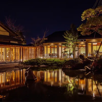 ゆもとや 天神山城址周辺のホテル