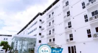 The White Hotel by Charoensri Các khách sạn ở Udon Thani
