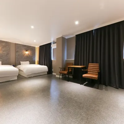 Cheonan Green Hill Hotels near Beautiful garden flower tree