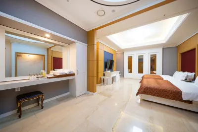 Naju Hotel Core 南平站附近的飯店