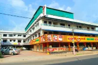 Sahari Hotel 코타망갈람 호텔
