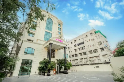 Regenta Central Lucknow by Royal Orchid Hotels Limited Hotels near Climax Academy and Library