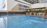 Hyatt Place Vadodara - Rooftop Pools