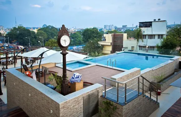 金奈伊格摩華美達酒店