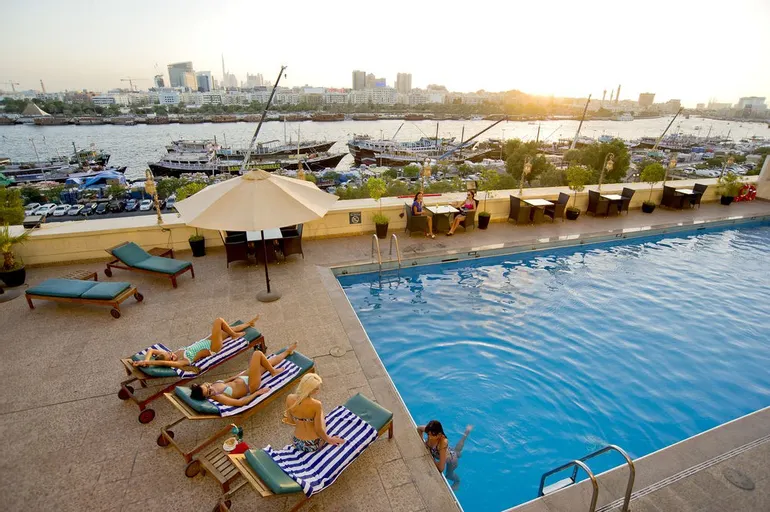 Carlton Tower Hotel
