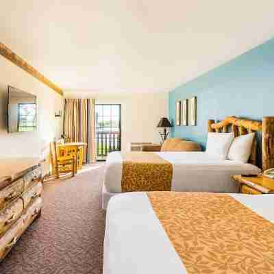 Grand Bear Resort at Starved Rock Rooms